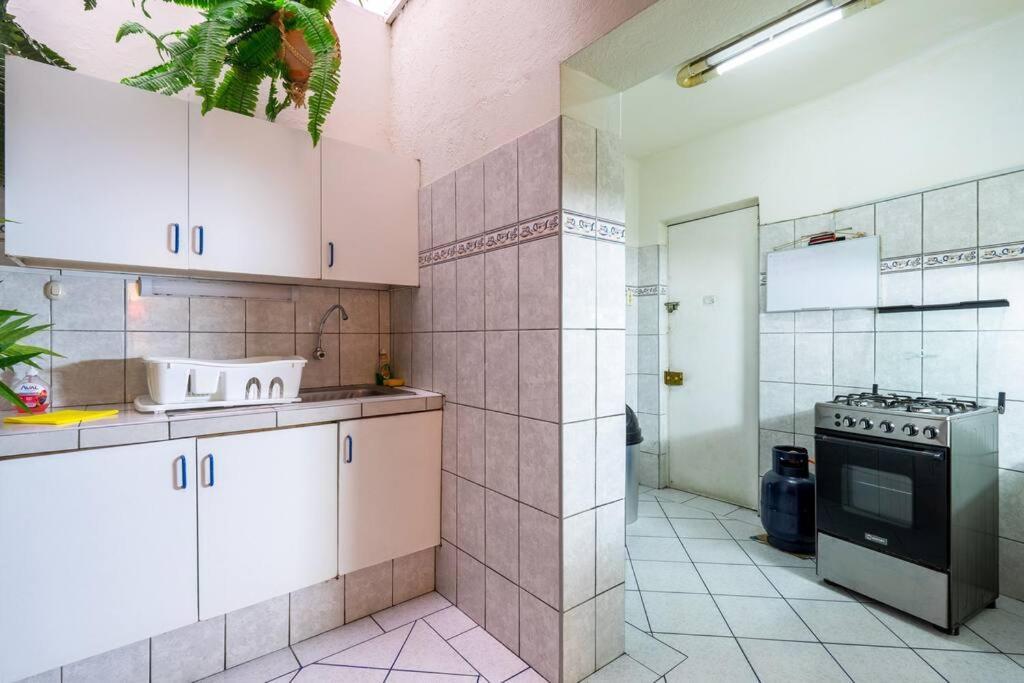Britanico En Miraflores & Primer Piso, 3 Dormitorios Лима Экстерьер фото